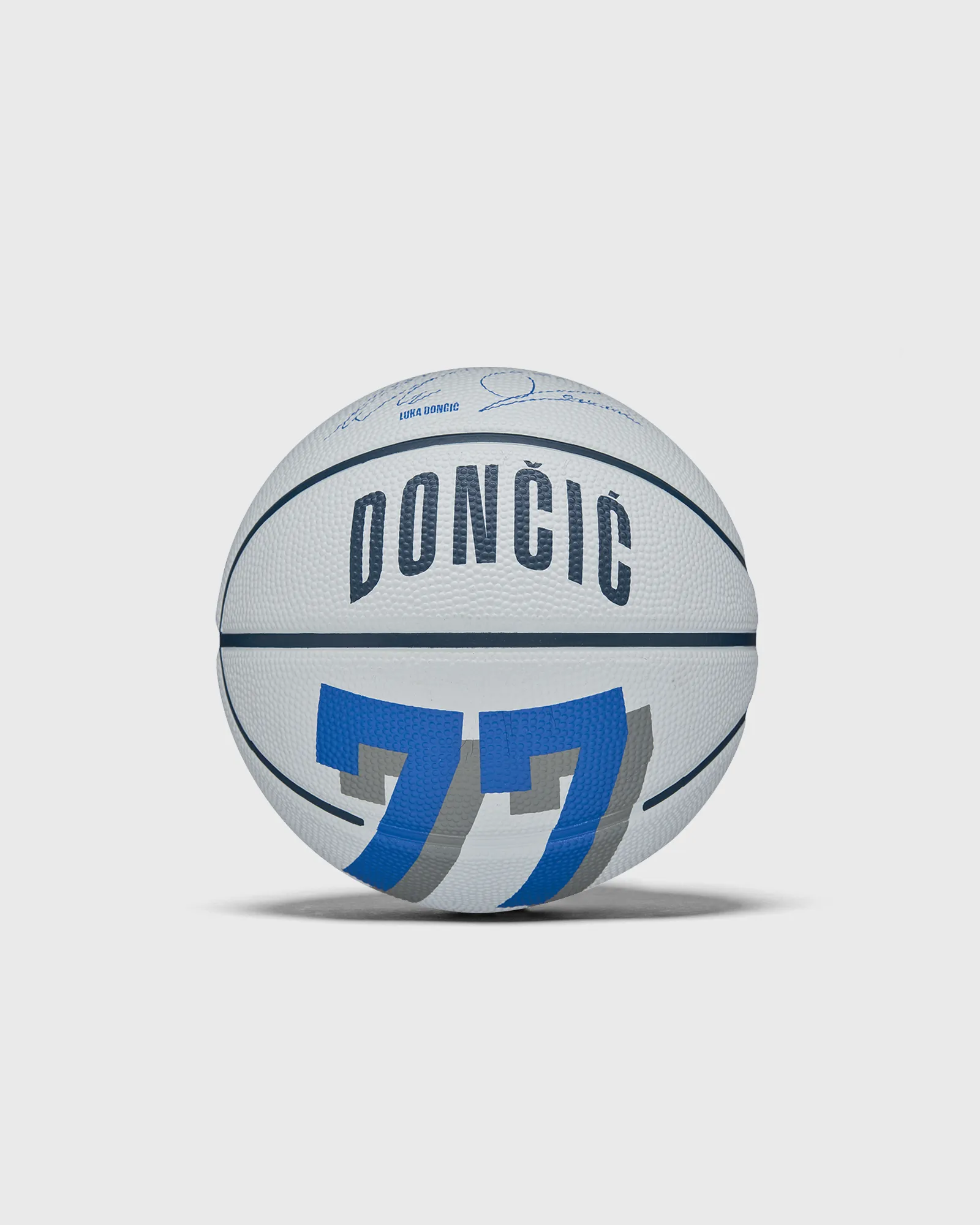 WILSON NBA PLAYER ICON Basketball MINI LUKA Size 3
