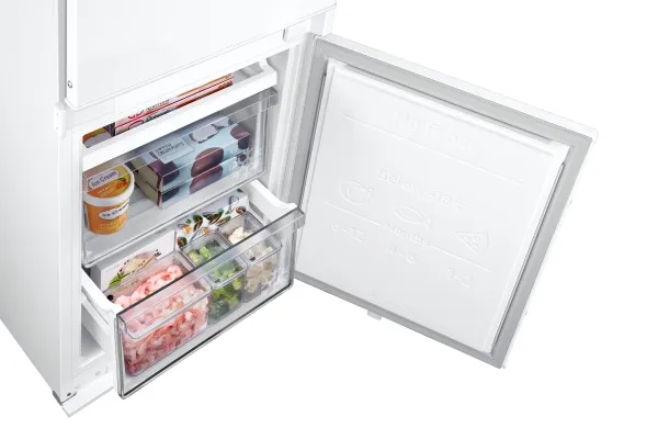Samsung BRB26705DWW - Køleskab/fryser - bund-fryser - til indbygning - niche - bredde: 55.5 cm - dybde: 56 cm - højde: 177.5 cm - 264 liter - Klasse D - hvid
