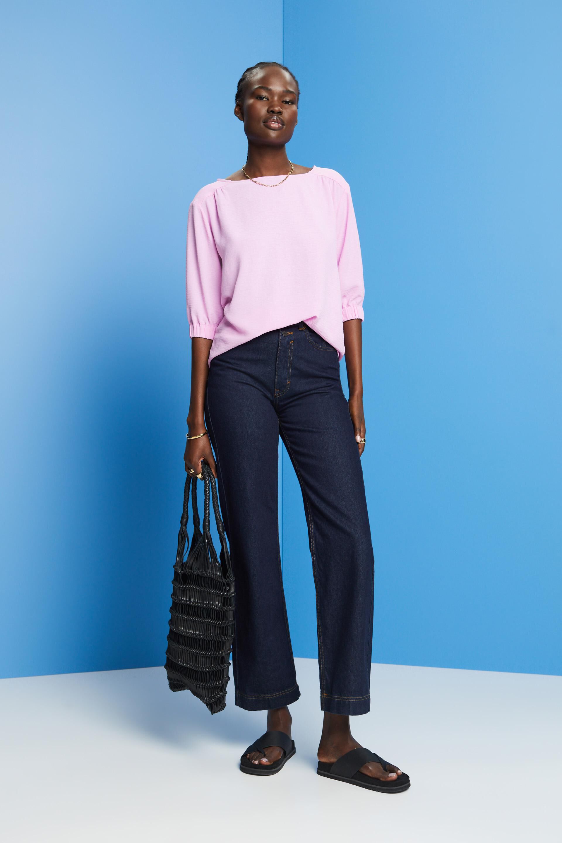 Blouse en crêpe munie d’un élastique au bas des manches