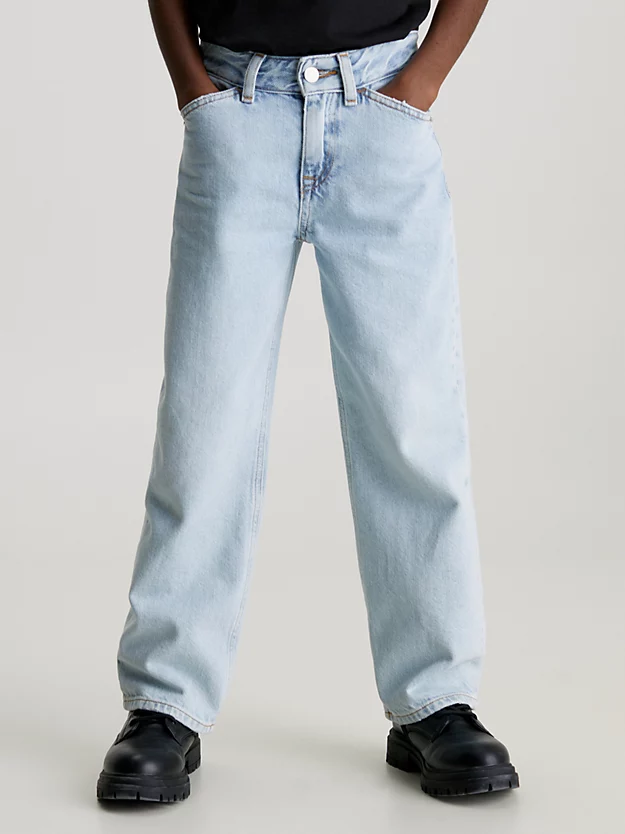 calça jeans skater de corte relaxado