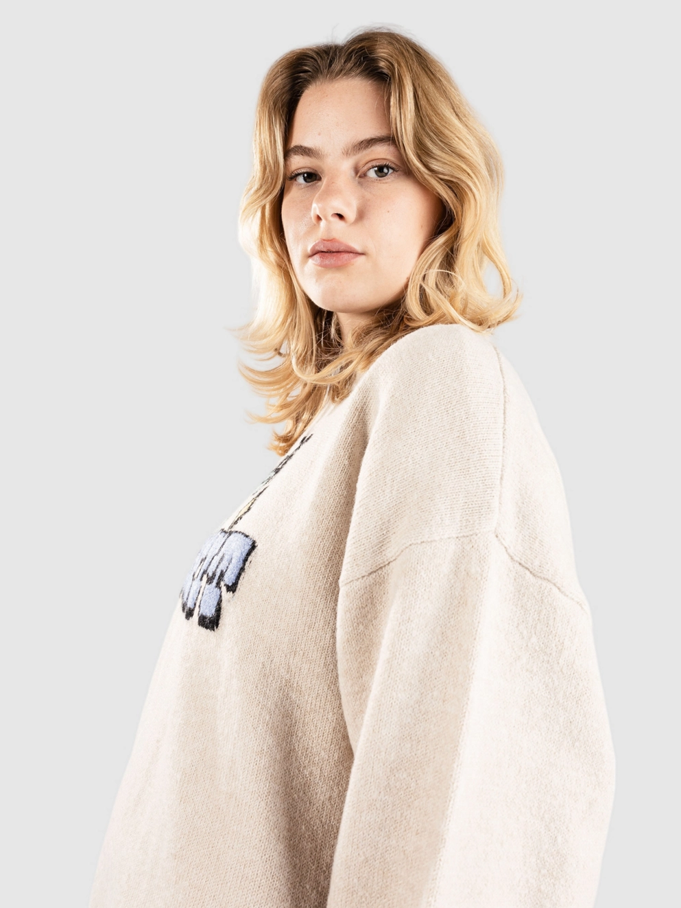 Misfit Shapes Wilber Os Pullover cream