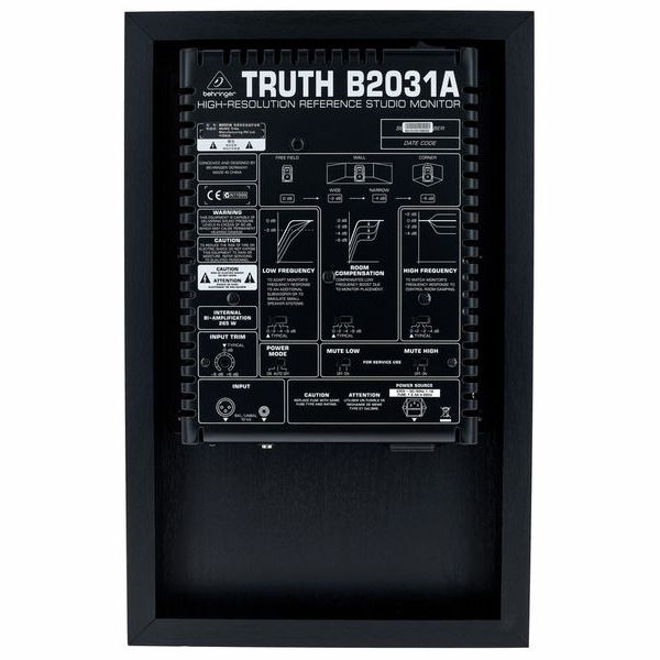 Behringer B2031A Truth Aktiver Studiomonitor