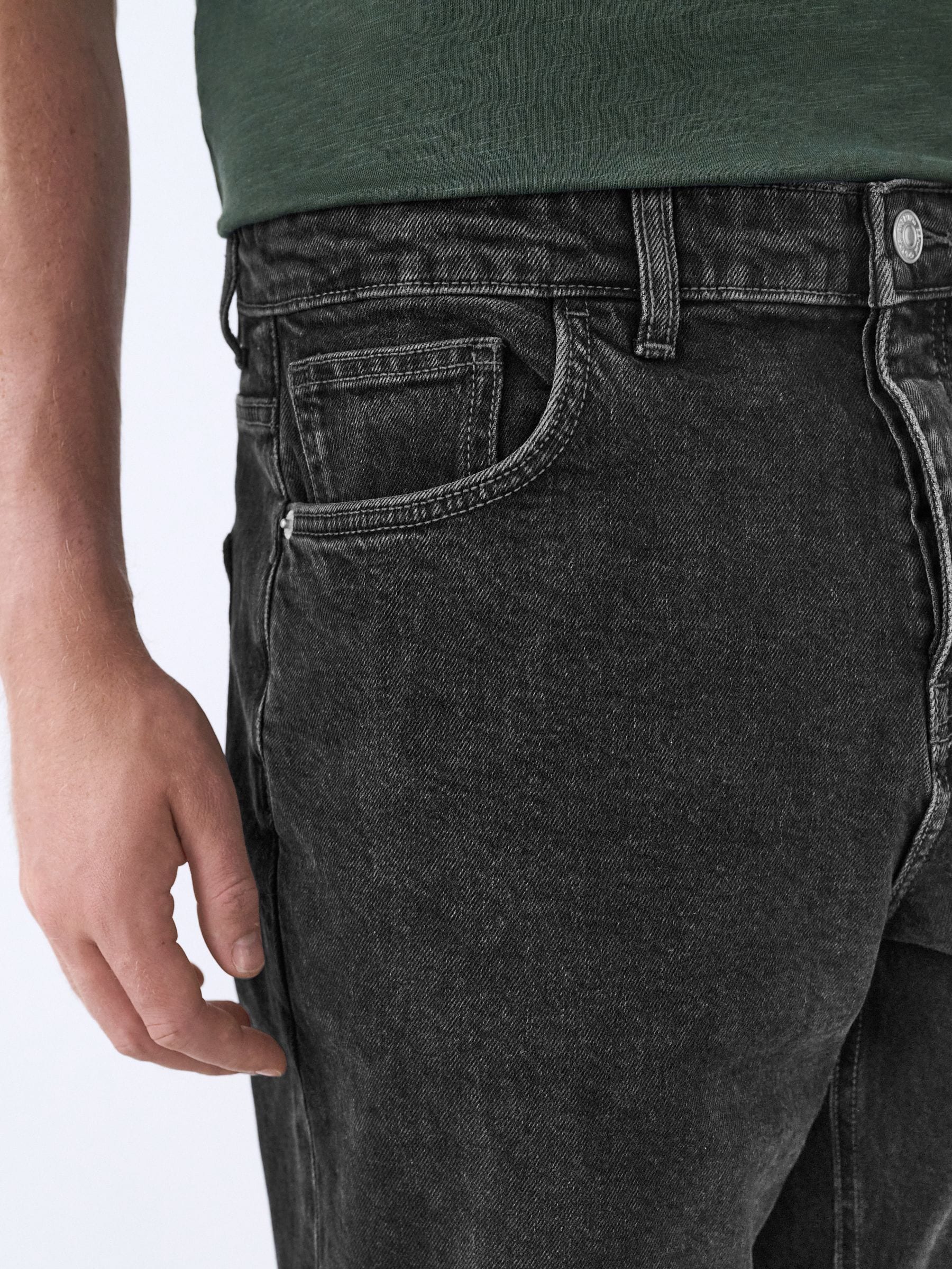 Zwarte wassing - Slim Fit - Vintage wash denim jeans