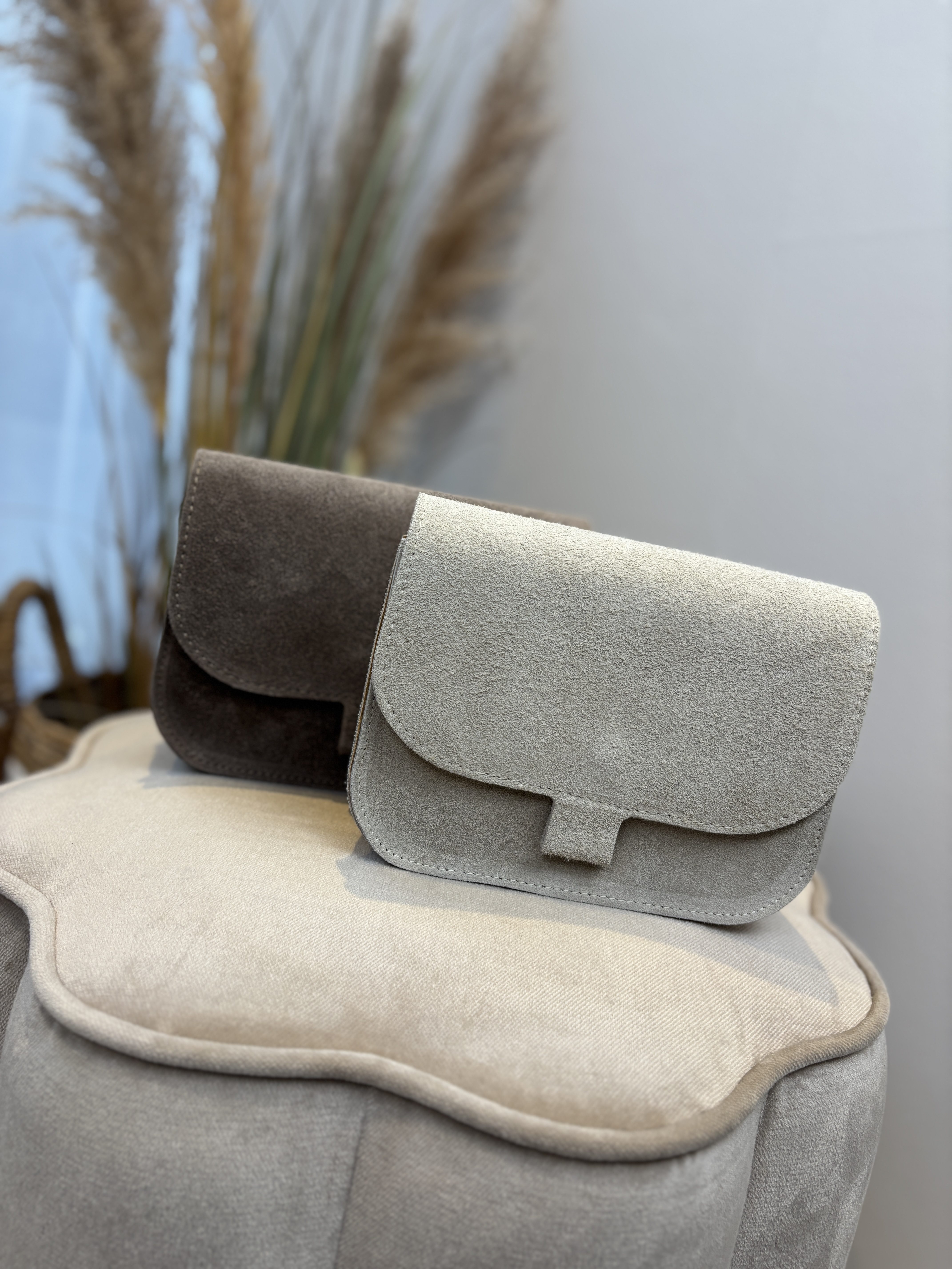 Flora Bag - Suede Ecru