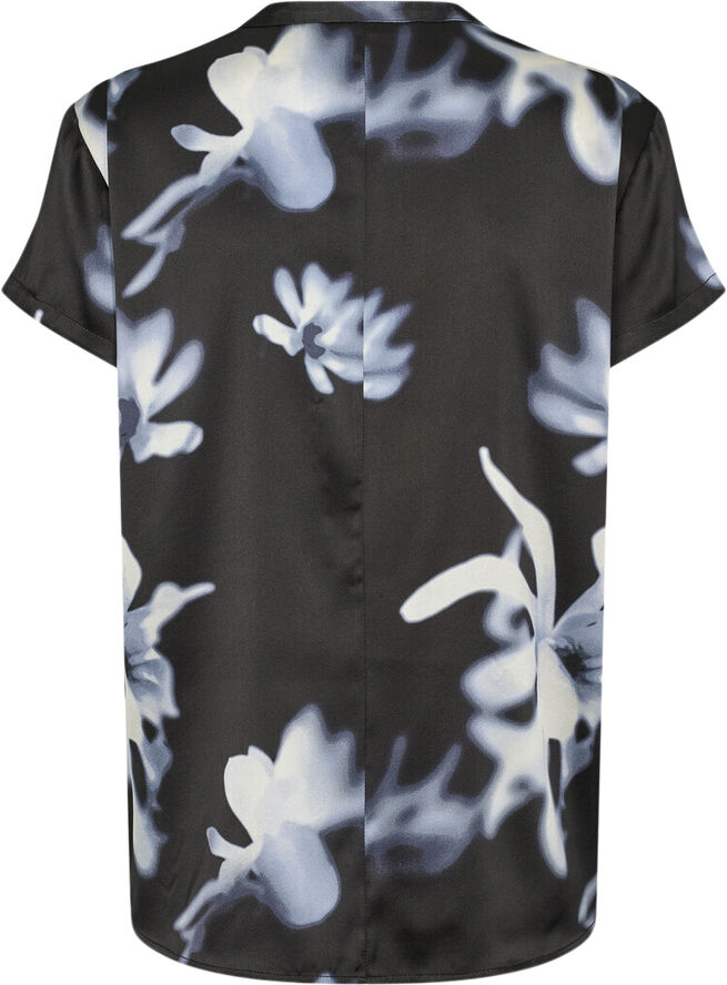 PBO Blaine top Bleeding flower