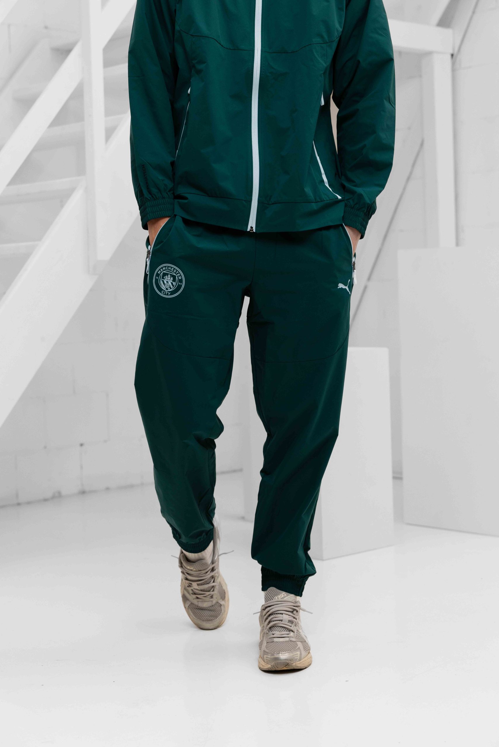 Manchester City Tech Woven Trainingspak Senior 2025/2026 Groen