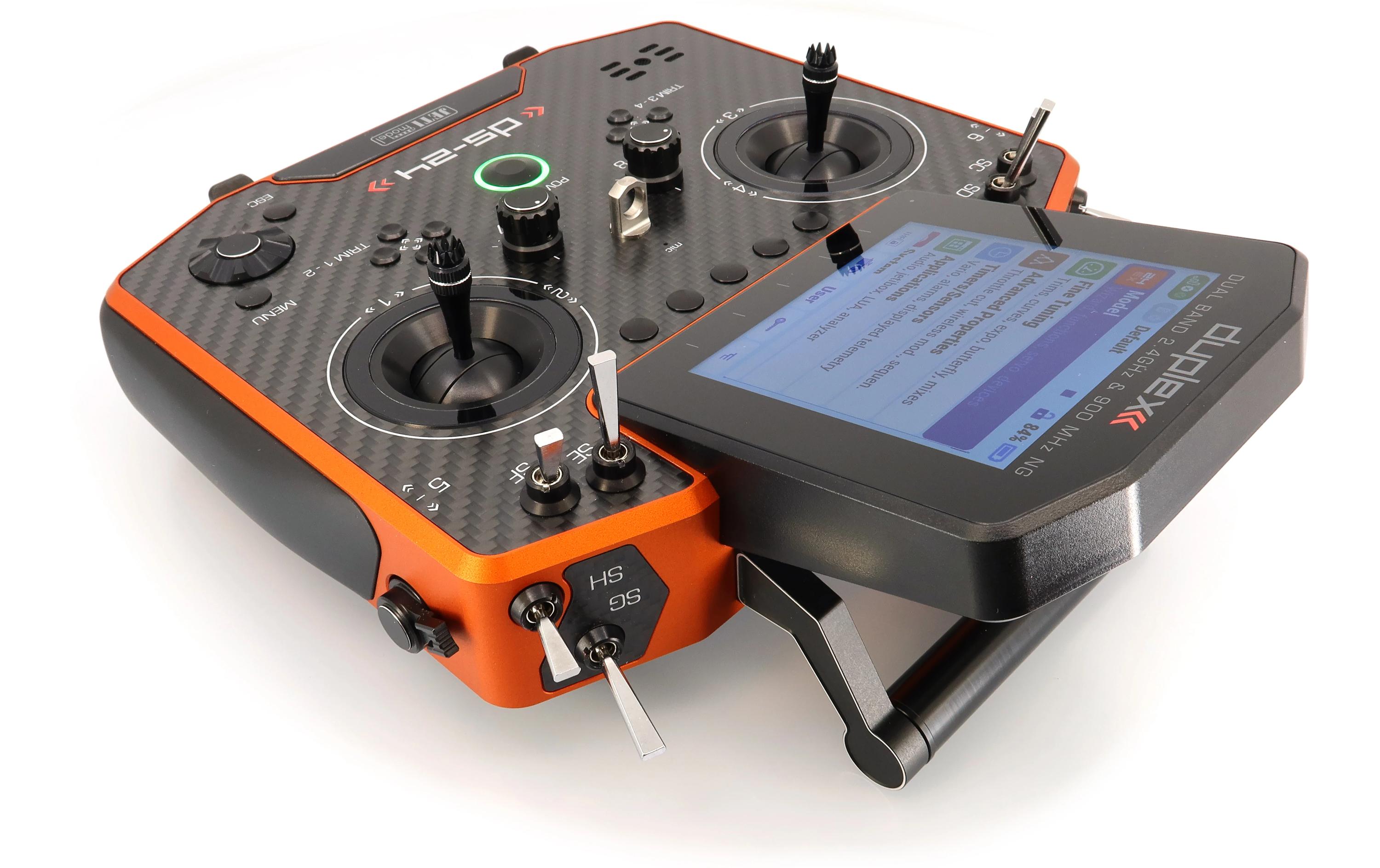 Fernsteuerung DS-24II Carbon Line Orange 24 Kanal, Duplex EX<br>Professioneller 24-Kanal-Sender mit Geber auf Rückseite und Carbon-Frontplatte