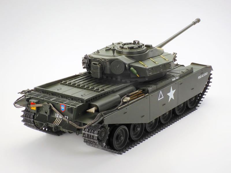 Tamiya Panzer Centurion MKIII, Full Option, 1:16, Bausatz Centurion MKIII Panzer mit Schweizer Decals