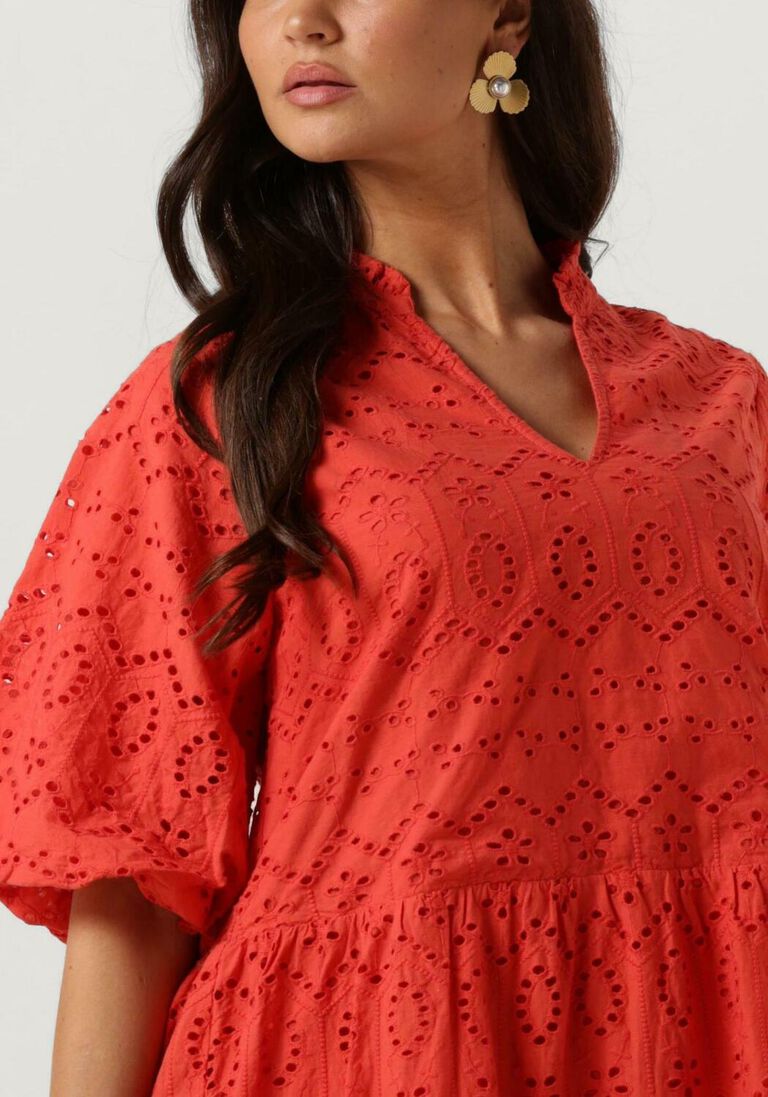 NOTRE-V koraal notre-v mini jurk nv-donna dress broderie anglaise dress