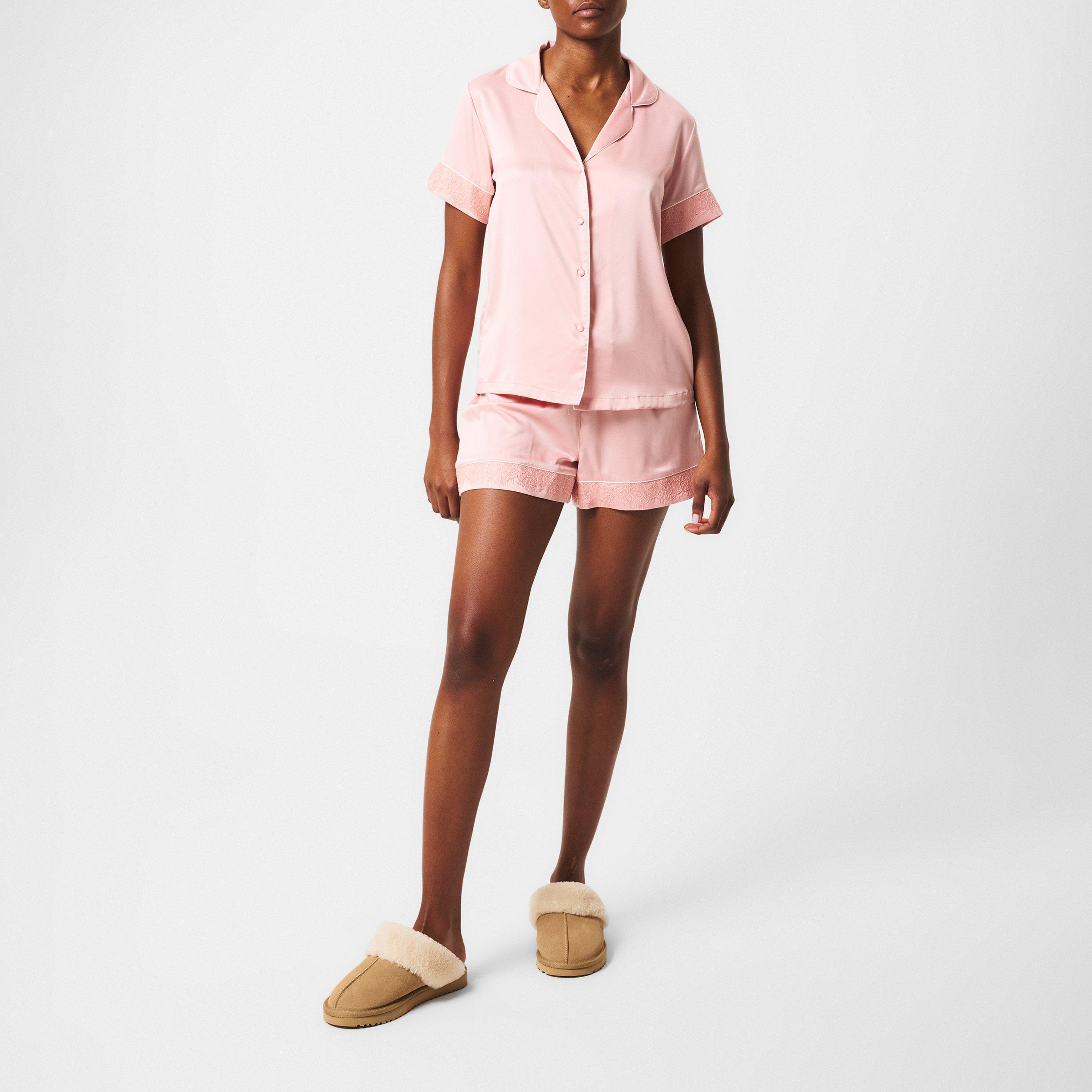 Chelsea Peers Satin Lace Short Sleeve Pyjama Set