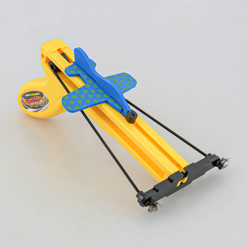 Pistolet lanceur d'avion