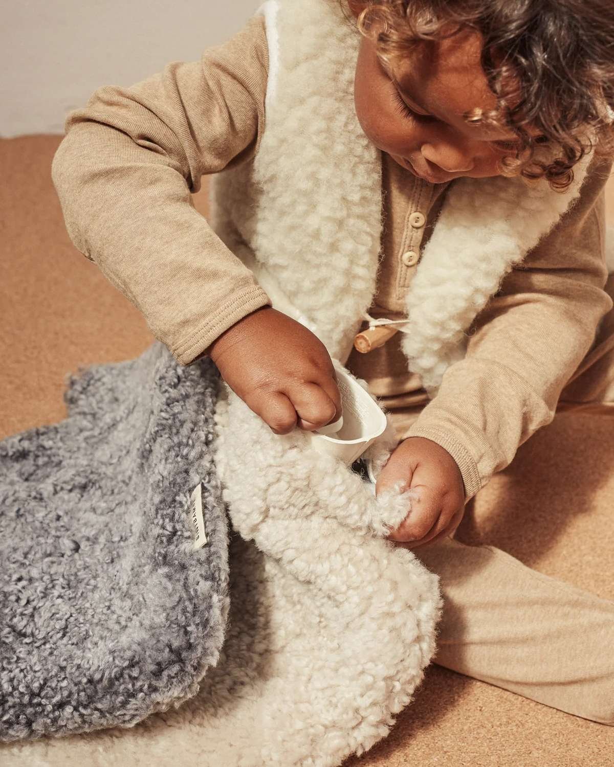 Varmeflaske i Lammeskinn – 100% Merino | Lil’ Hottie