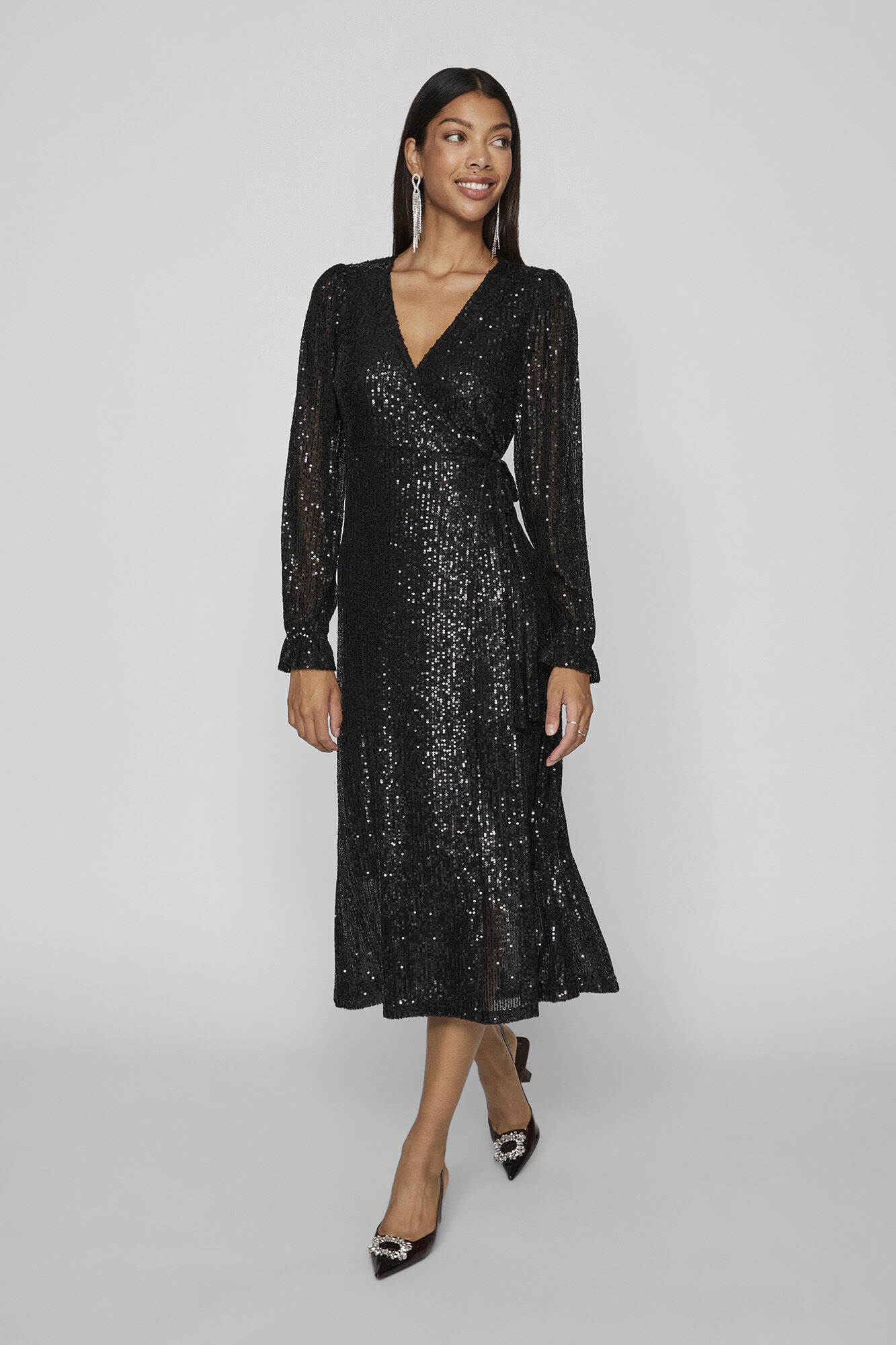 Vestido longo de lantejoulas