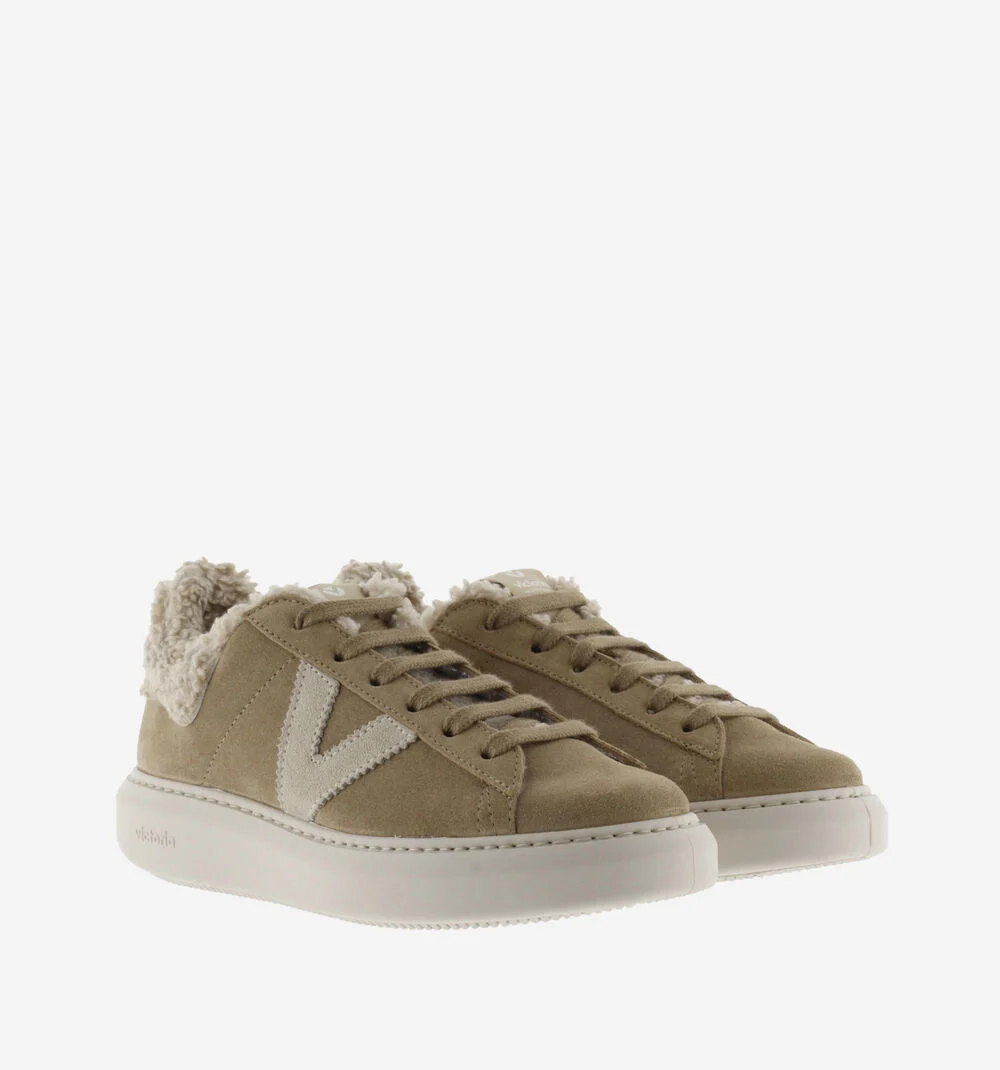 MILÁN CUIR FENDU & PEAU DE MOUTON Baskets pour femmes en peau de mouton recyclée TAUPE