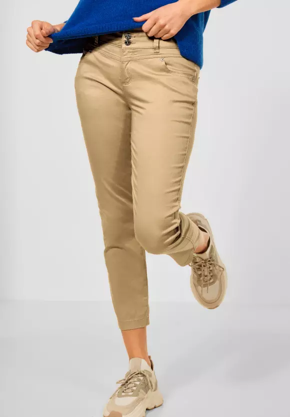 Casual Fit Hose in Unifarbe - light safari sand