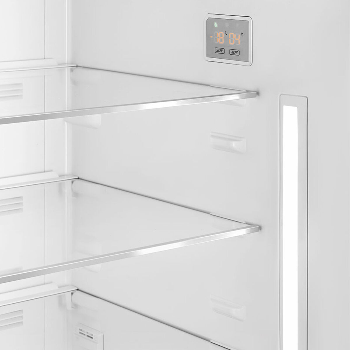 Smeg FA3905RX6 Kombiskap høyrehengslet 70 cm, rustfritt stål