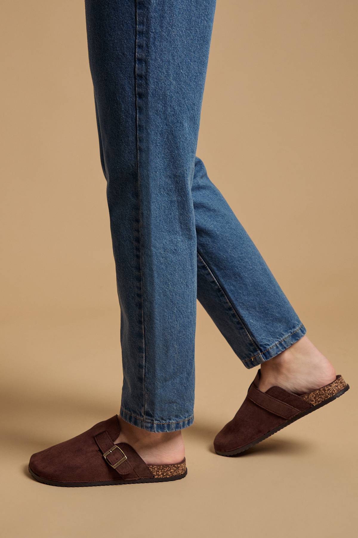 Oasis Chaussures plates Jamie en synthétique à bout fermé avec semelle anatomique