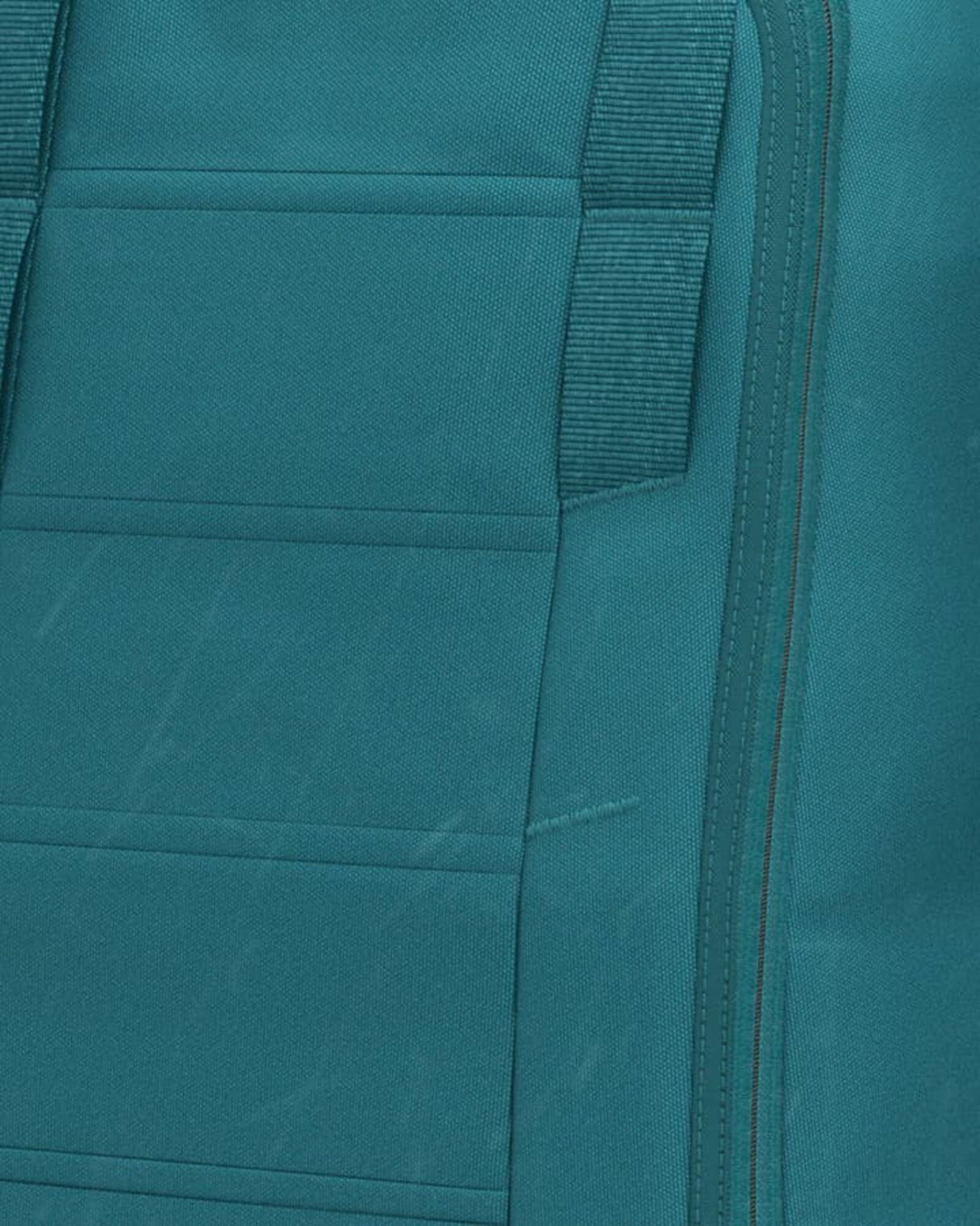Db<br>Hugger Backpack 30L