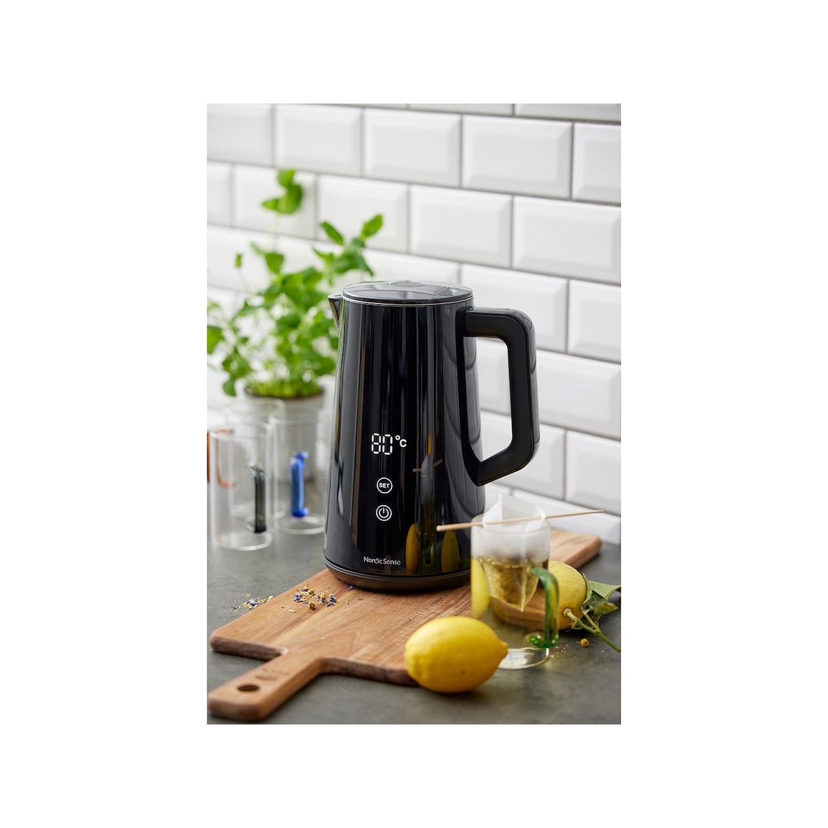 Nordic Sense Digital Electric kettle 1,5 liter Black