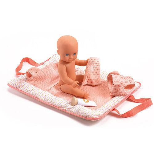 Djeco poppenverschoonset pomea - roze - 5-delig