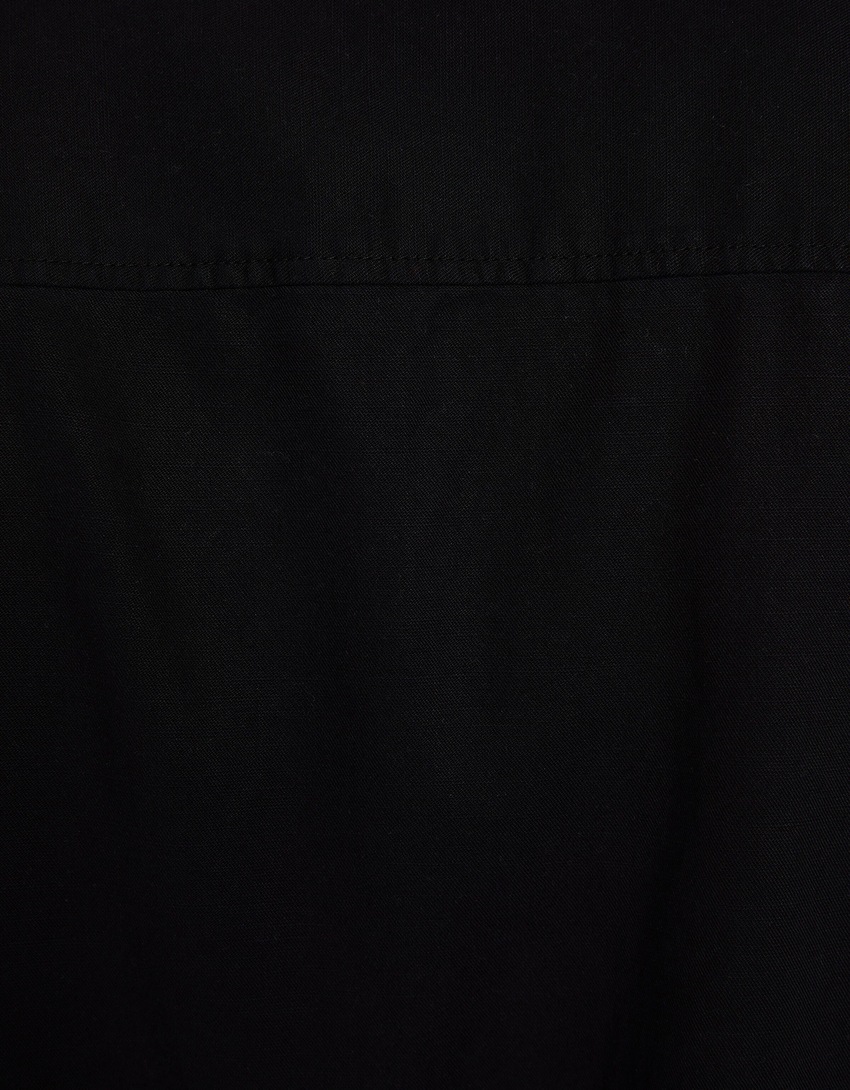 Camisa rústica de manga curta e modelagem relaxada