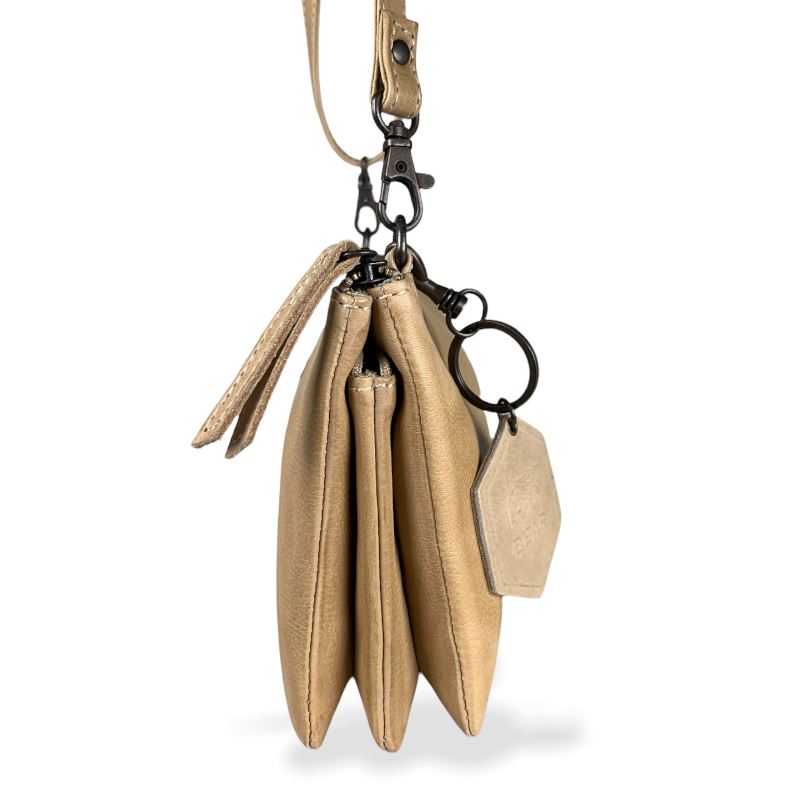Bear Design Tas Clutch / Tas Uma Baltic Beige