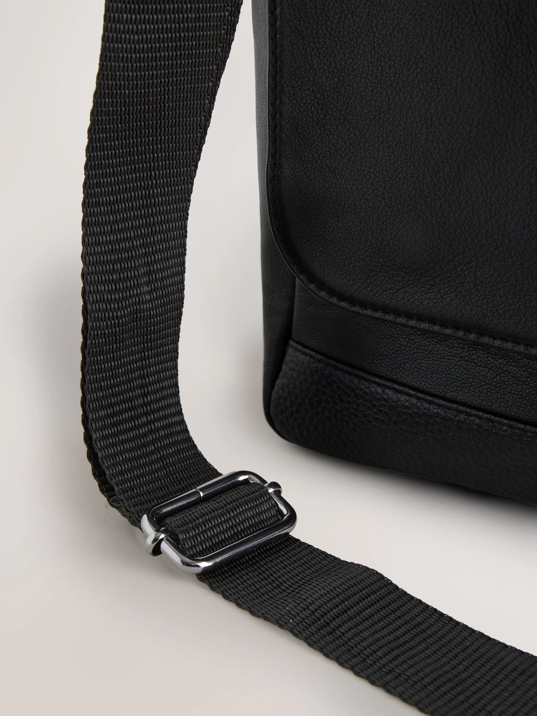 Zwart - Signature leren messenger-tas