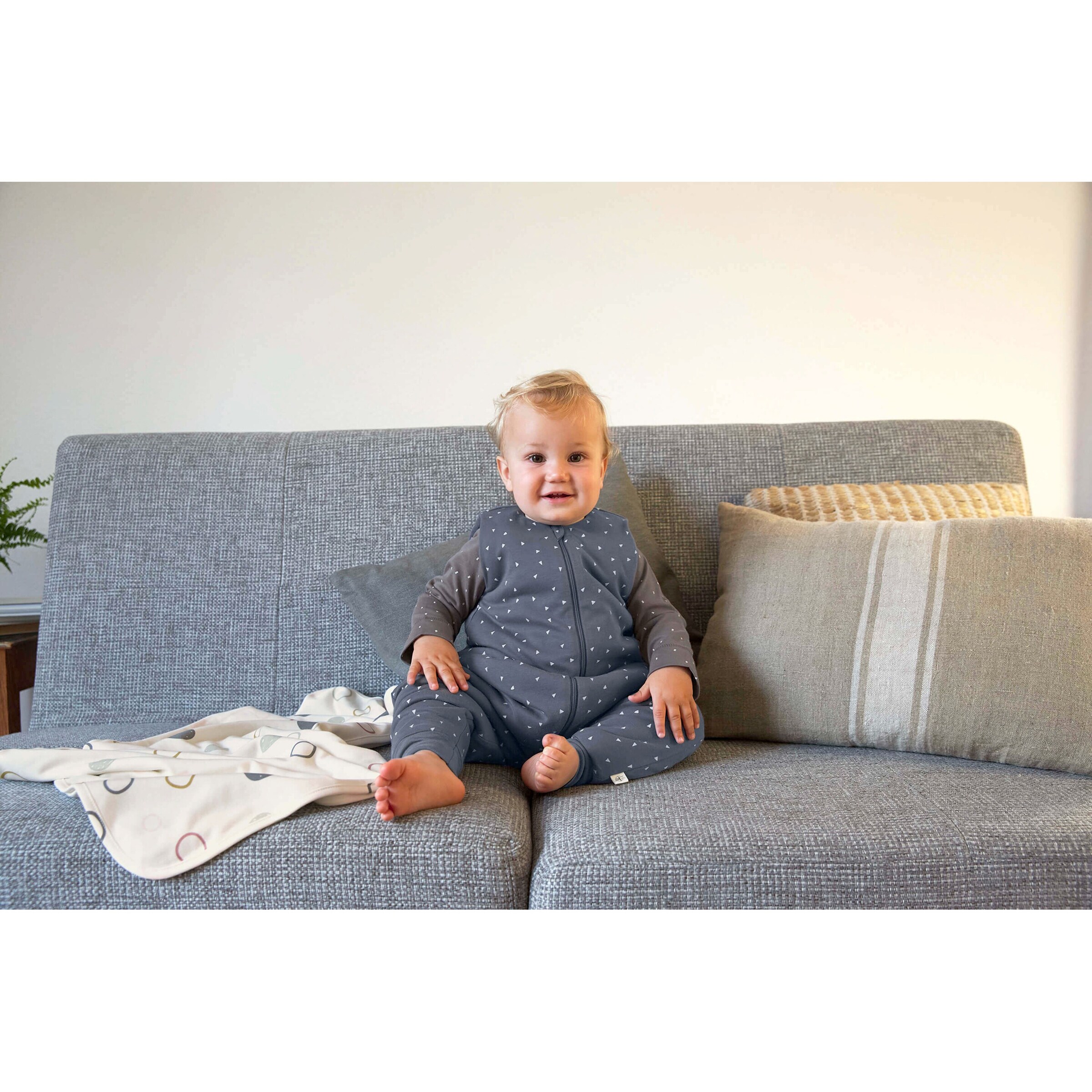 Lässig Ganzjahres-Sleepoverall 2.5 TOG Triangle blue