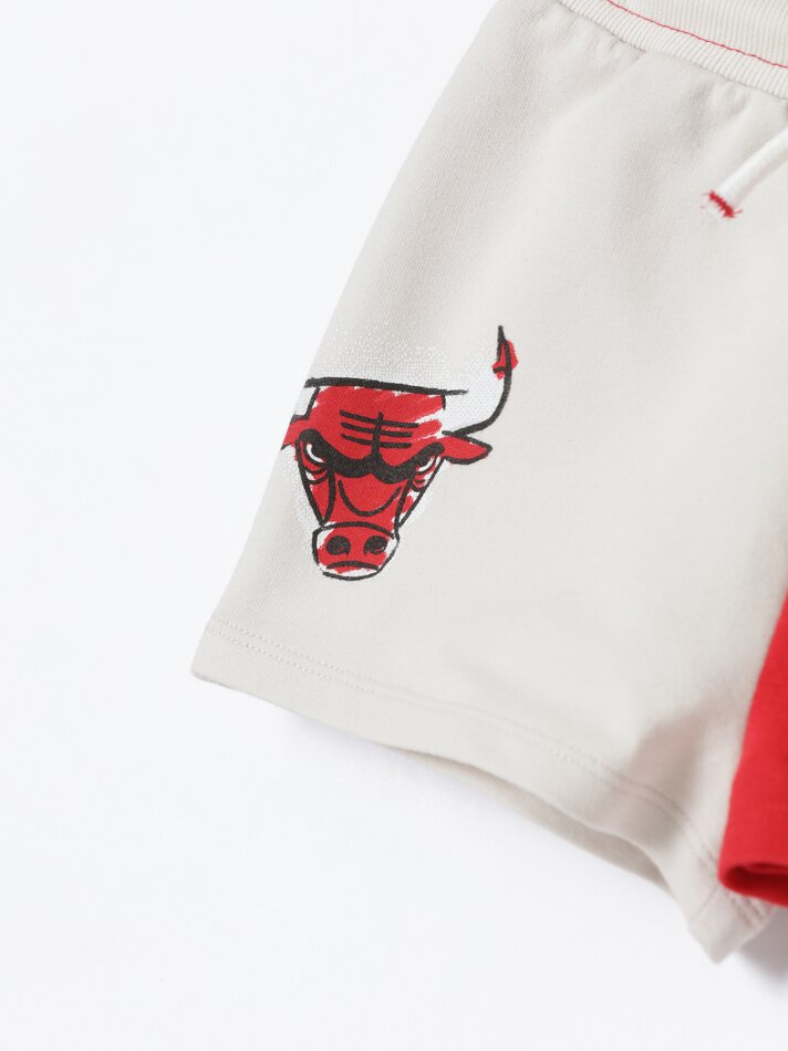 Conjunto de camisa e calção do Chicago Bulls da NBA - Vermelho