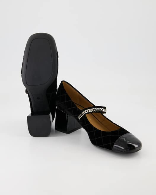 Konstantin Starke MAME Pumps in Schwarz