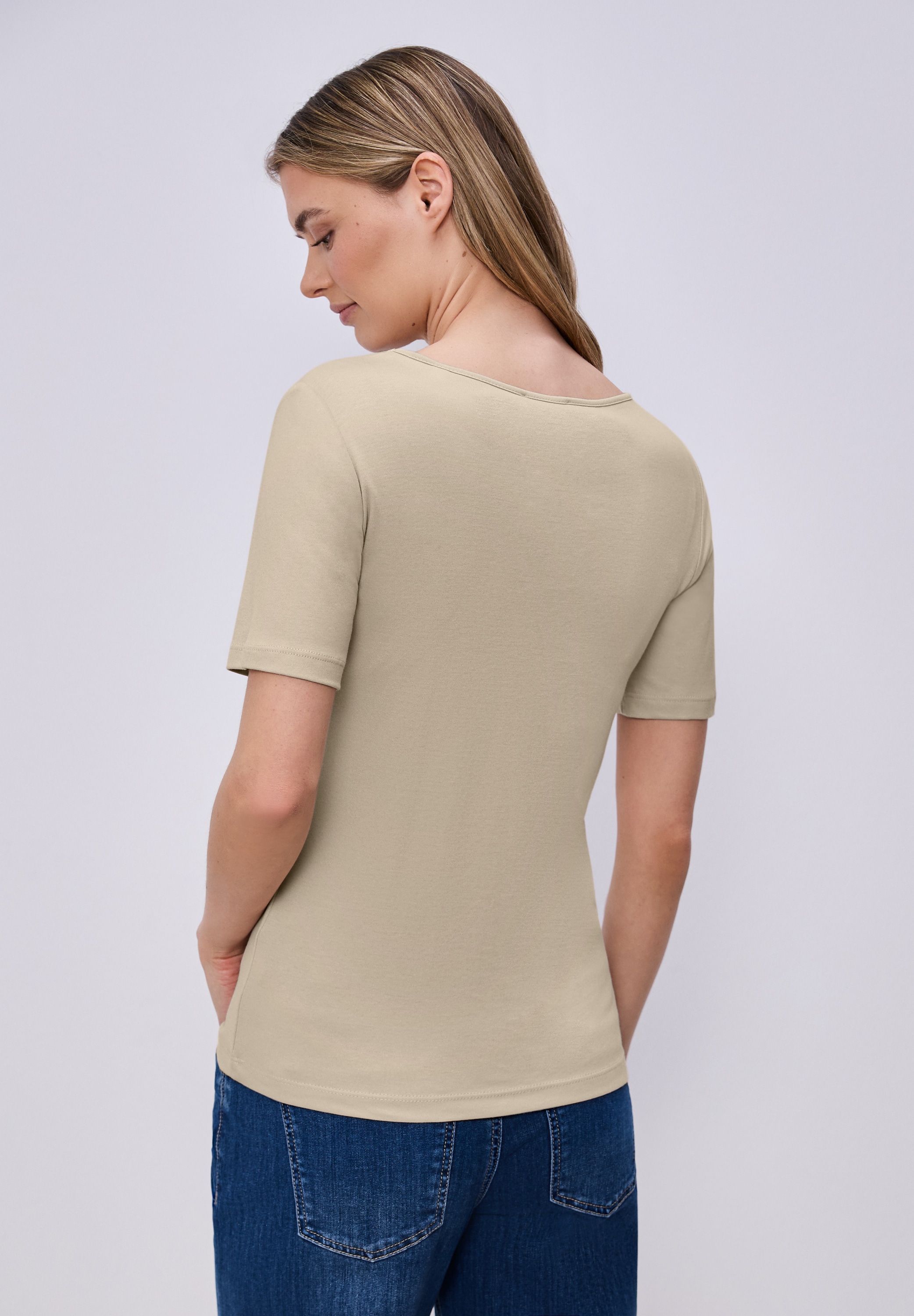 STREET ONE Kurzarmshirt »Style Ada« Sommershirt mit Herz-Ausschnitt