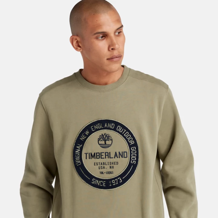 Moletom masculino Elevated Brand Carrier Crew na cor verde.