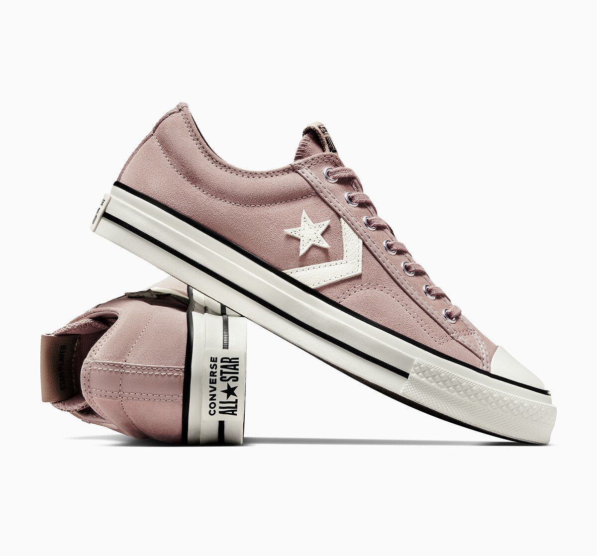 CONVERSE<br>Tênis de couro Star Player 76 Camurça Cor da estação