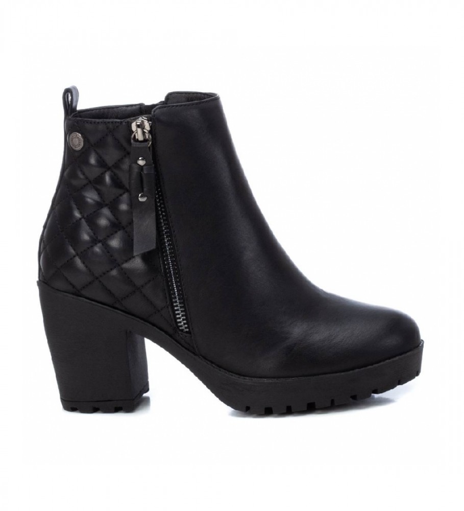 Botas de cano curto Refresh 170022 pretas - Altura do salto: 8 cm -