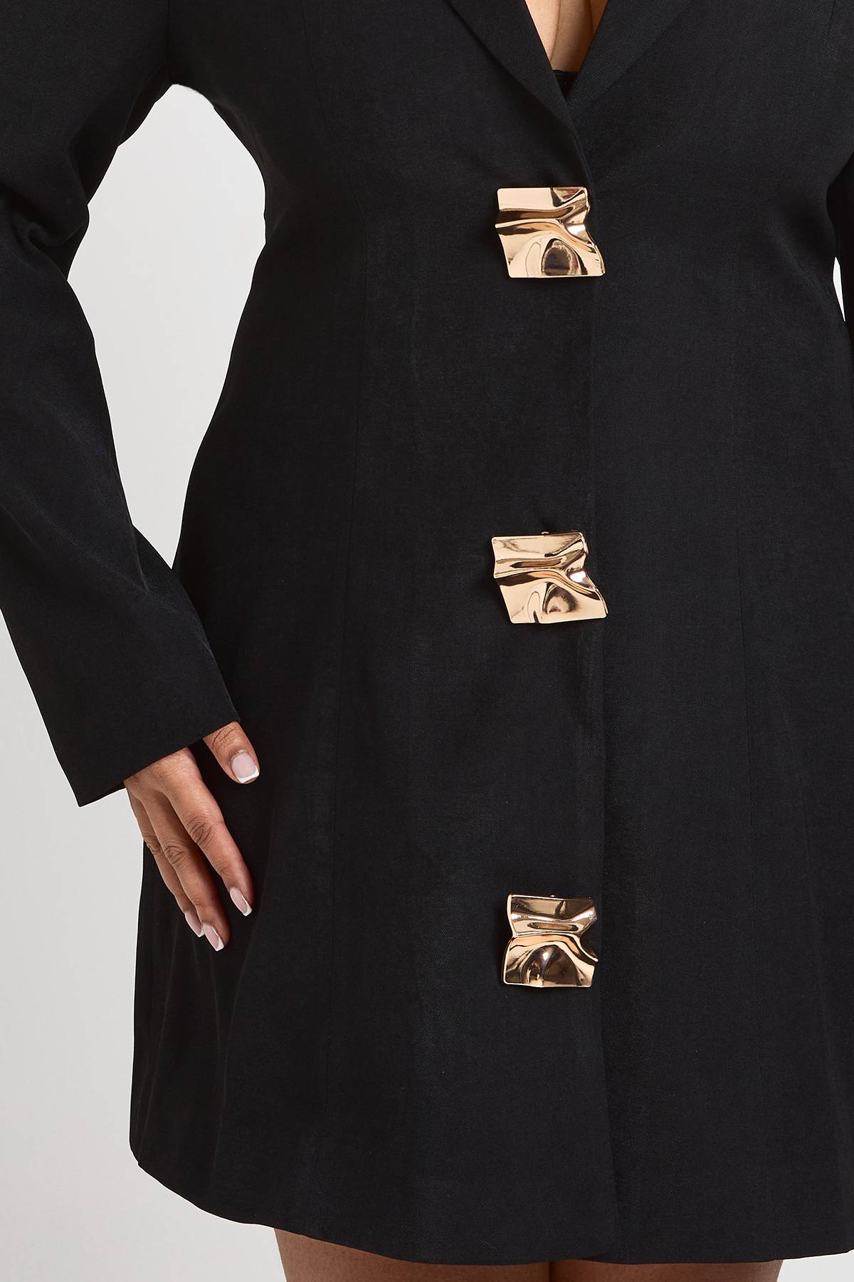 boohoo Robe Blazer Grande Taille Avec Détails Dorés