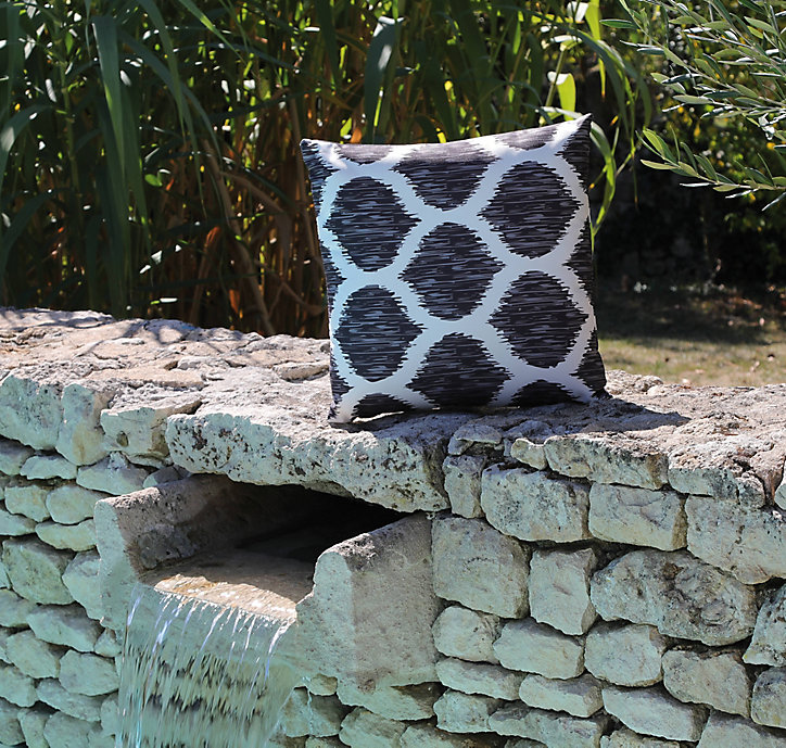 Coussin Losange noir 45 x 45 cm