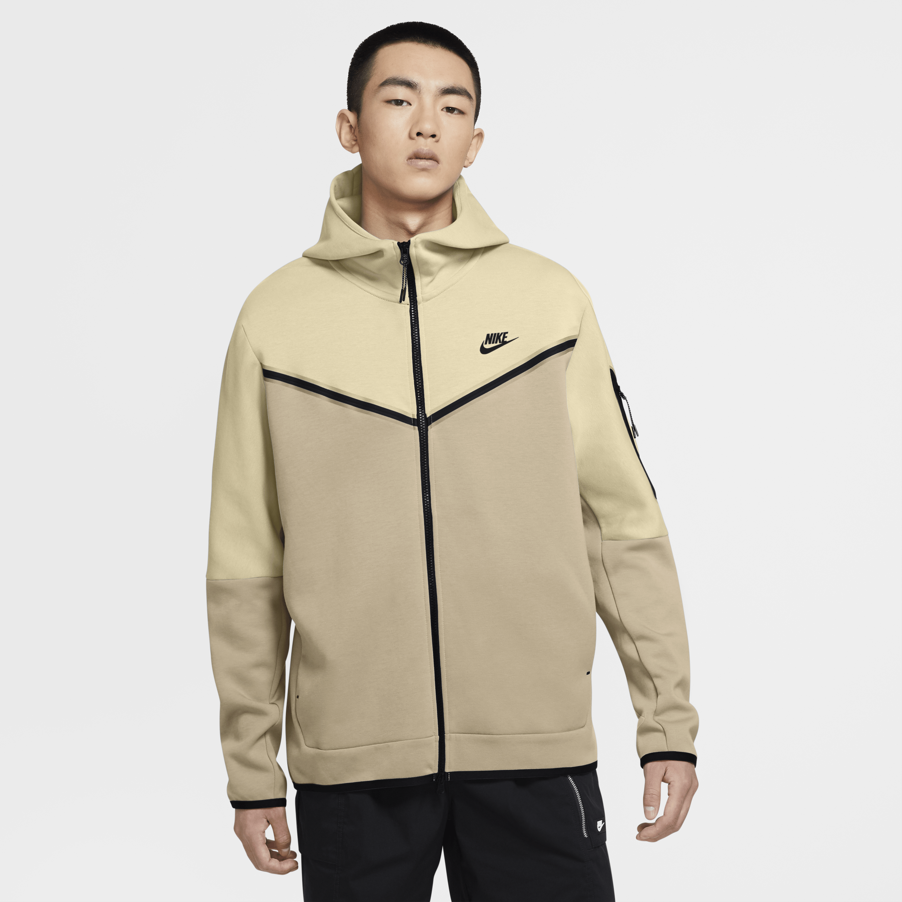 Nike Tech Fleece Windrunner Beige Schwarz F234