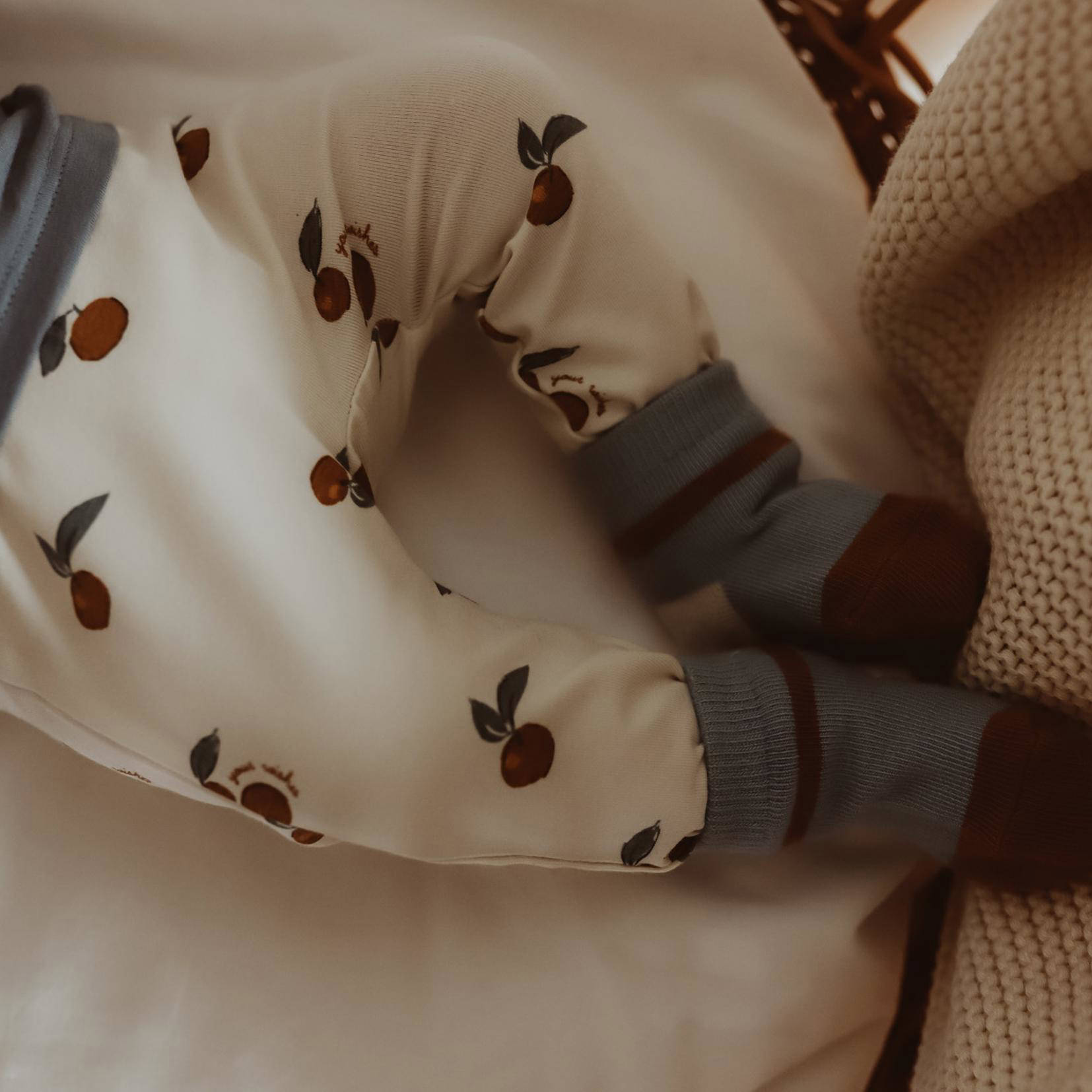 Your Wishes baby high waist regular fit broek Nesse met all over print wit/camel/blauw
