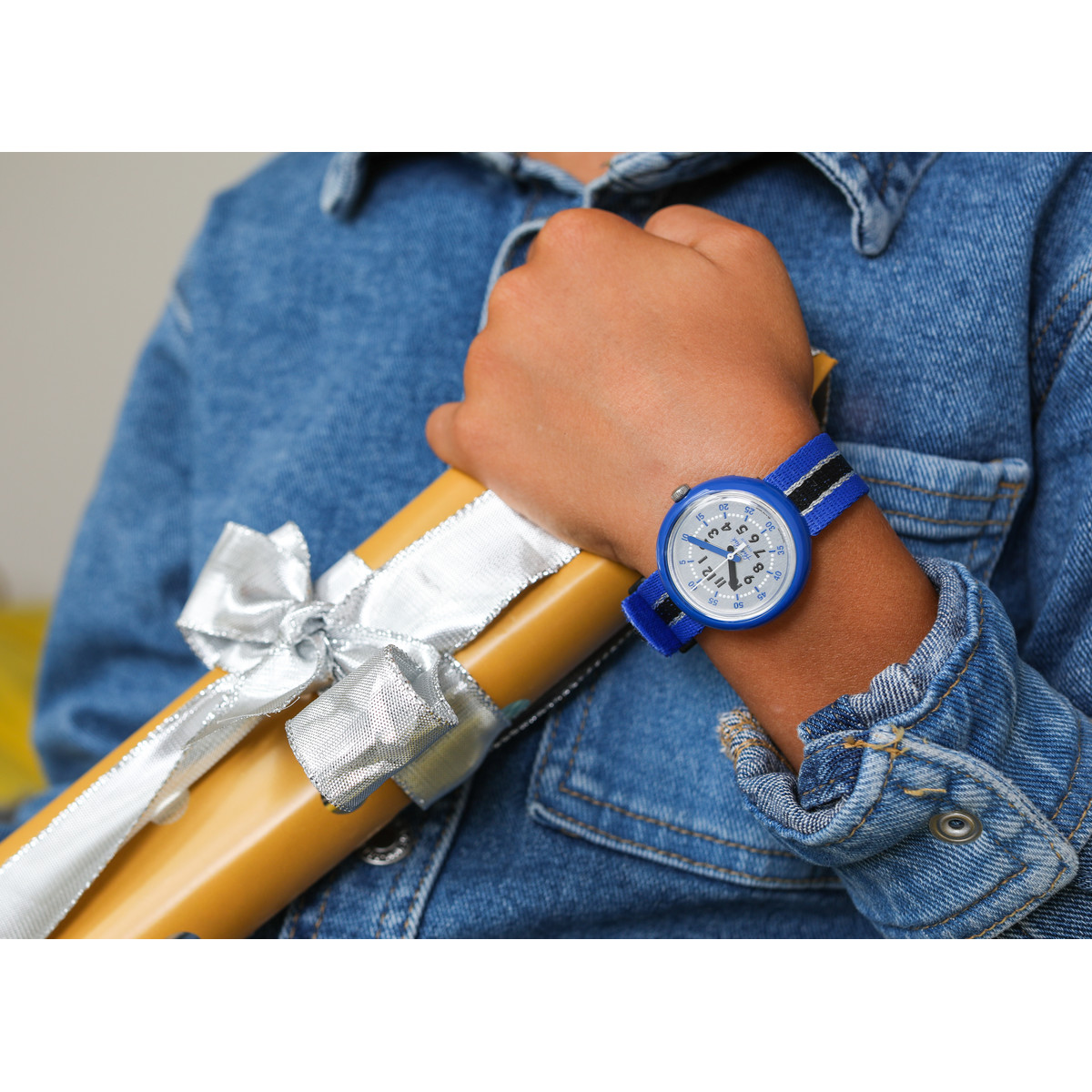 Montre FLIK FLAK Shine Bright Christmas enfant plastique biosourcé bracelet tissu recyclé  bleu