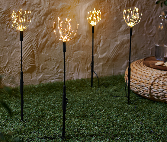 4 LED-Gartenstecker