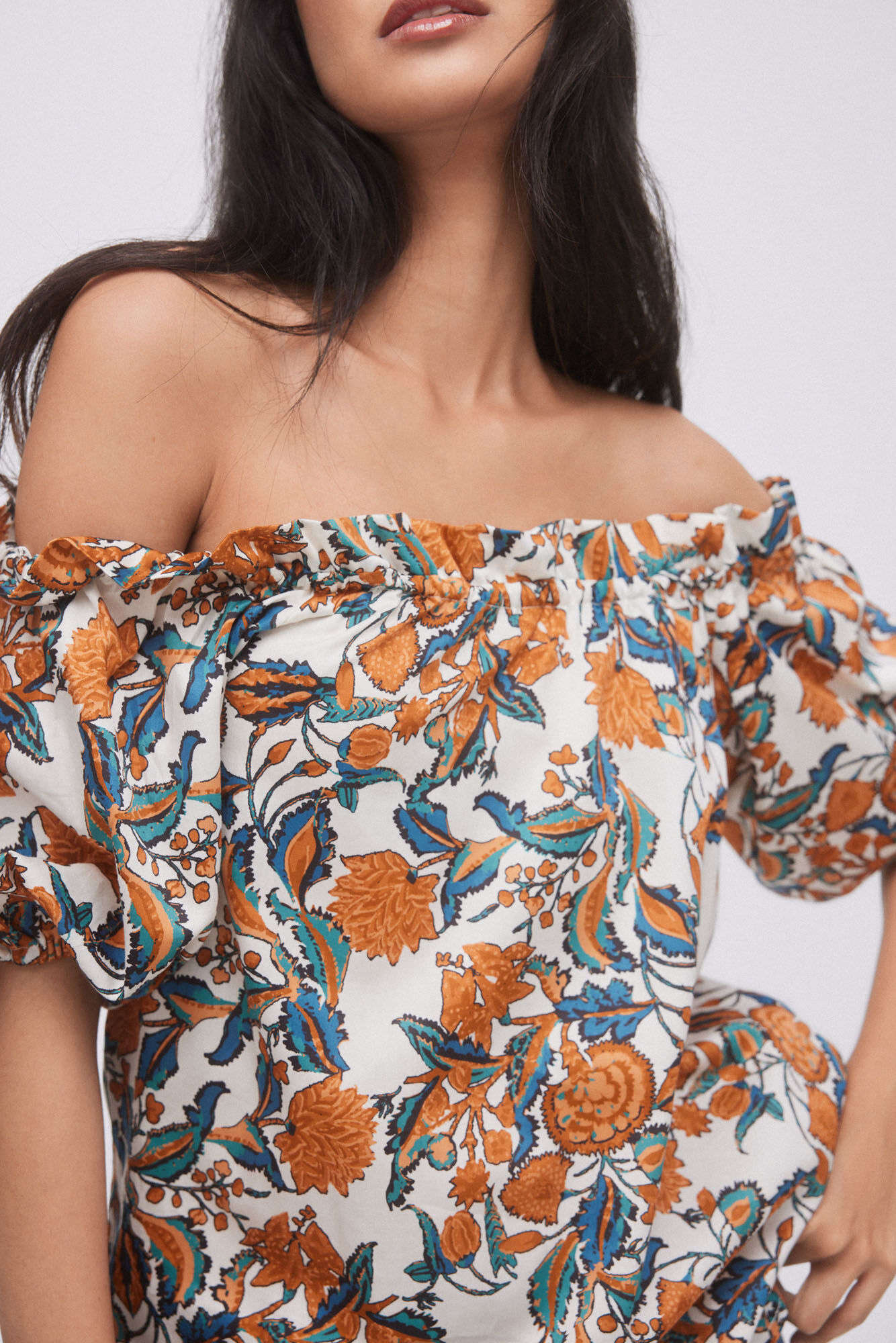 Blusa ombro a ombro - Vários modelos