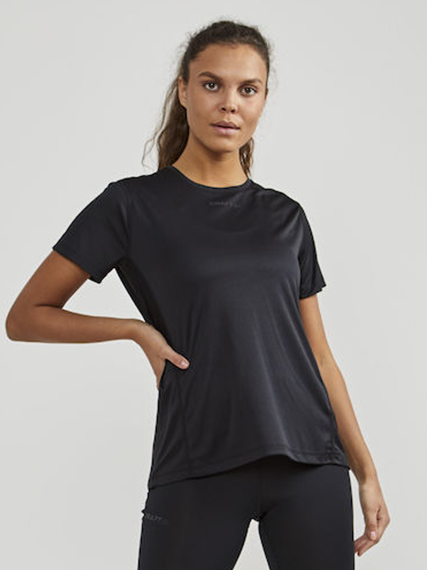Adv Essence Short Sleeve Tee