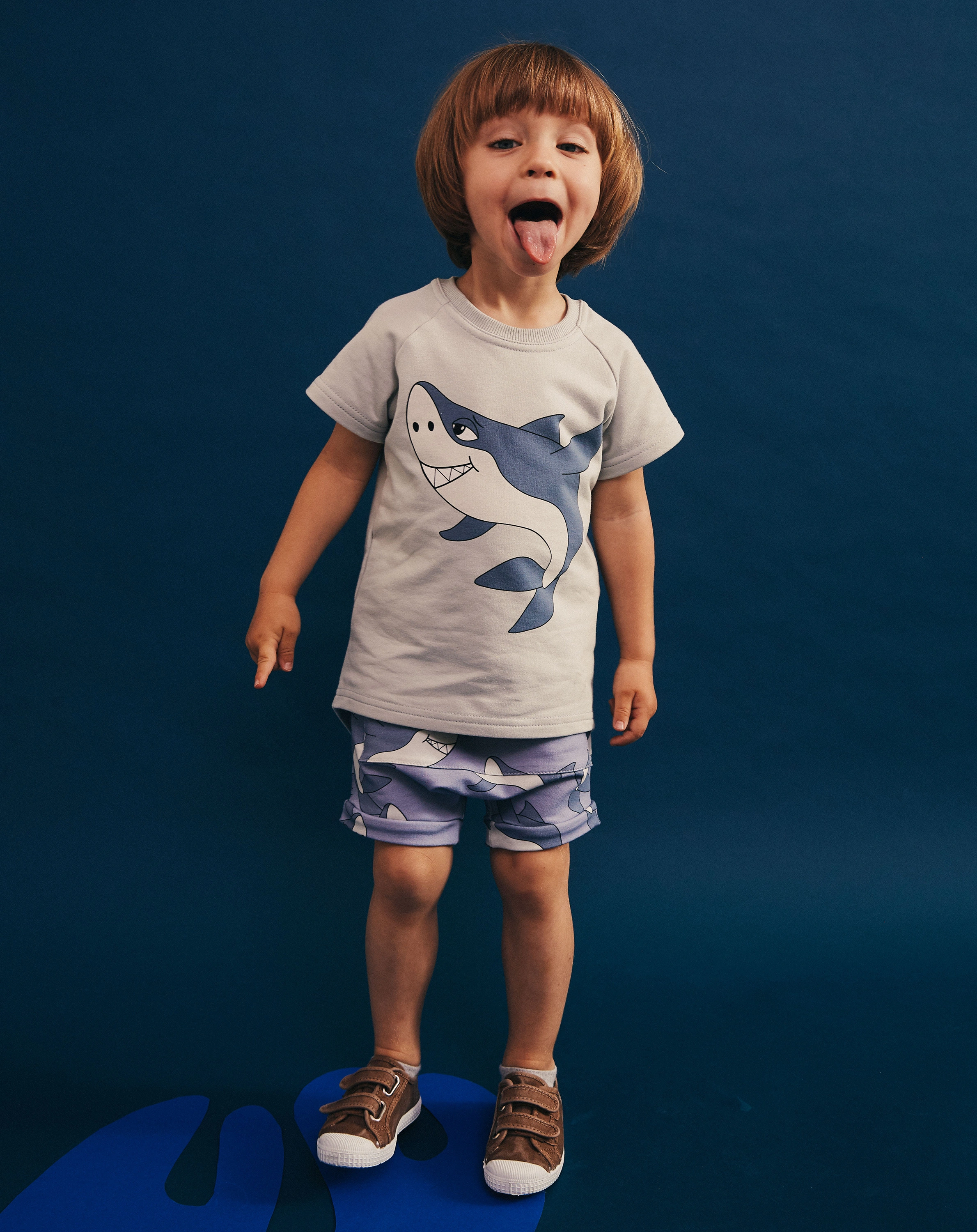 T-Shirt SHARK in grey