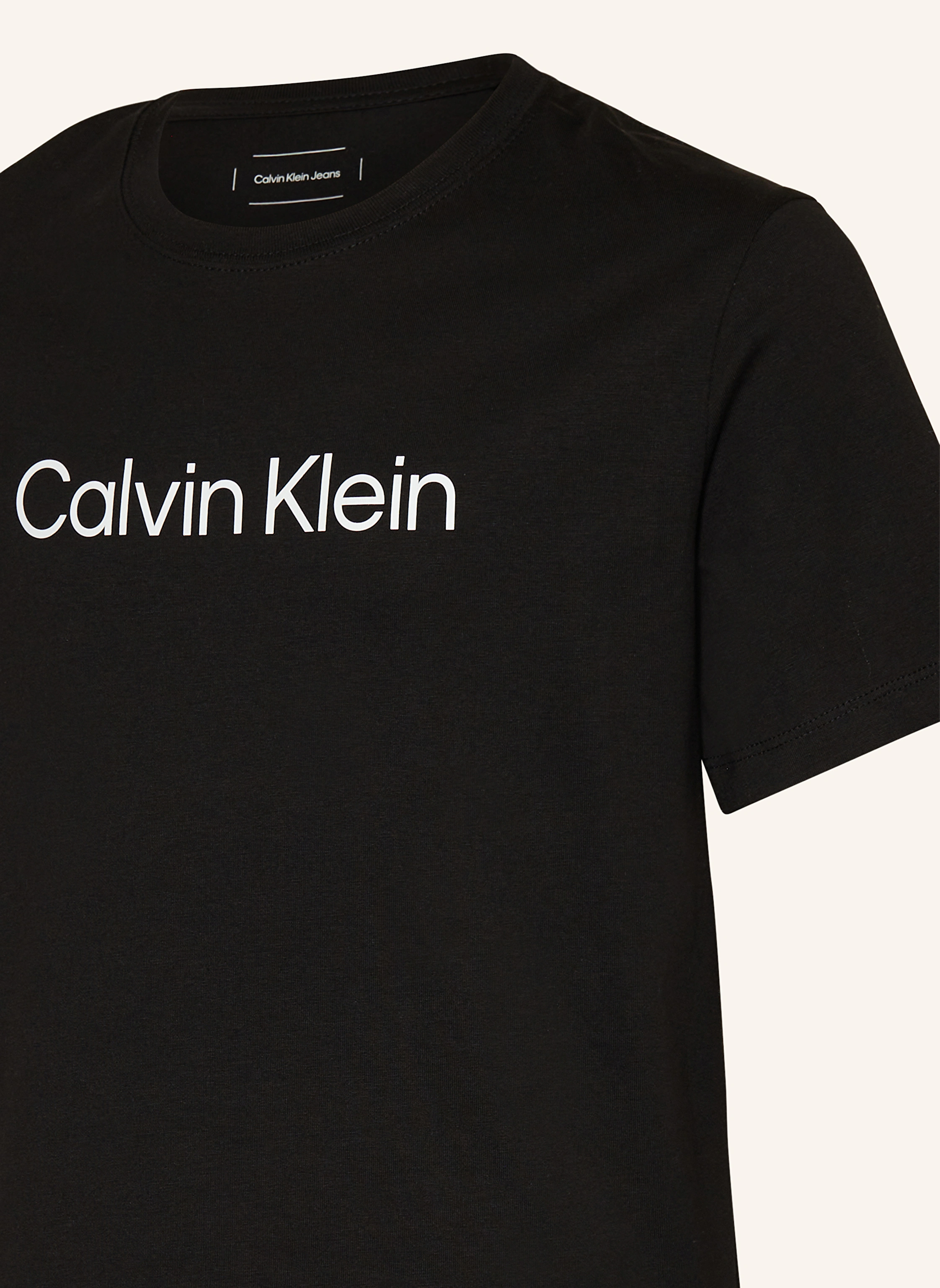 Calvin Klein T-Shirt