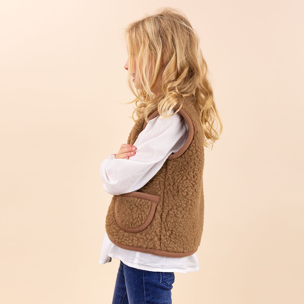 Moonrise kids wollen vestje met knoopje bruin