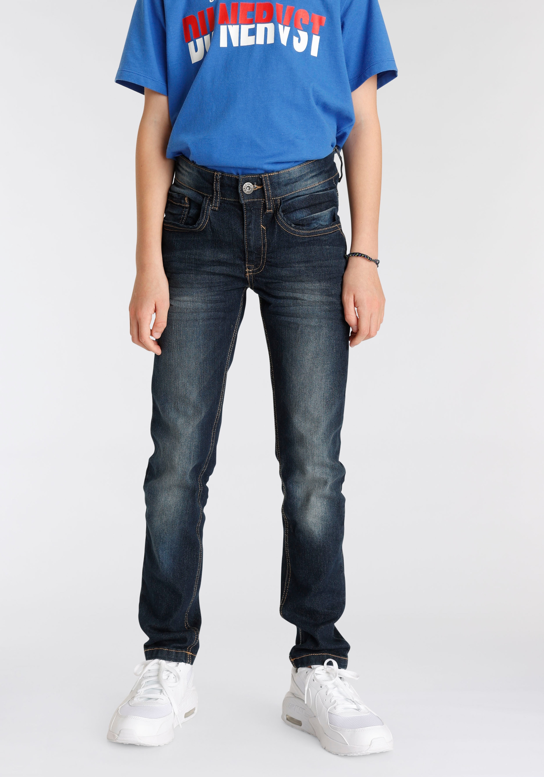 Arizona Stretch-Jeans »Regular fit Jeans« schmaler Schnitt,  5-Pocket-Stil,  normale Leibhöhe