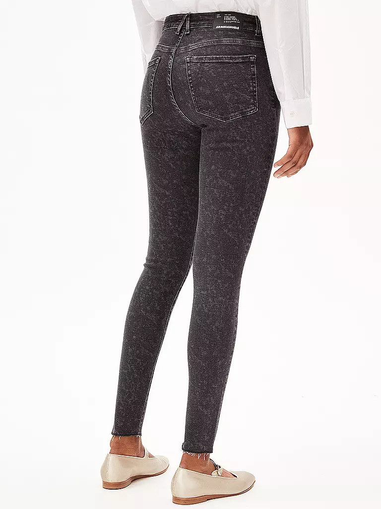 ARMEDANGELS Jeans TILLAA X RÅ HEM schwarz