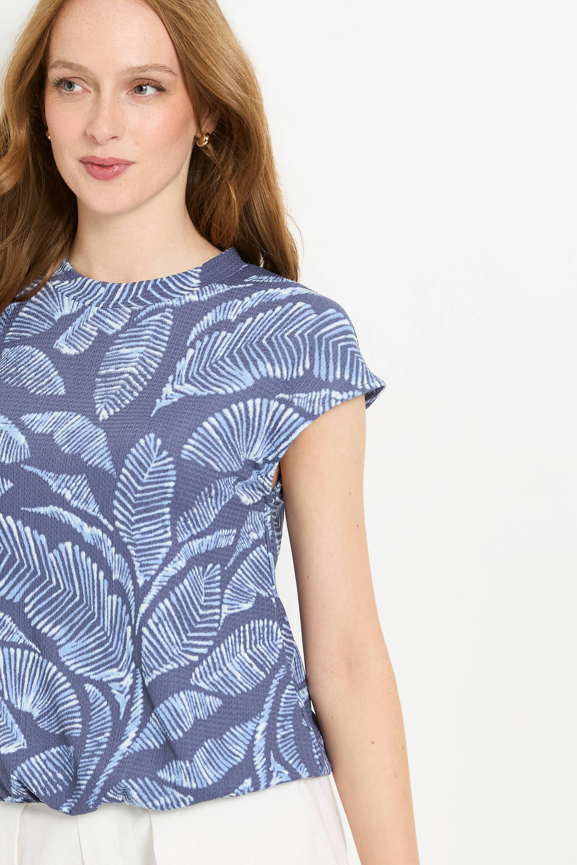 Wallis Haut Col Rond En Jersey Palm Avec Ourlet Bulle