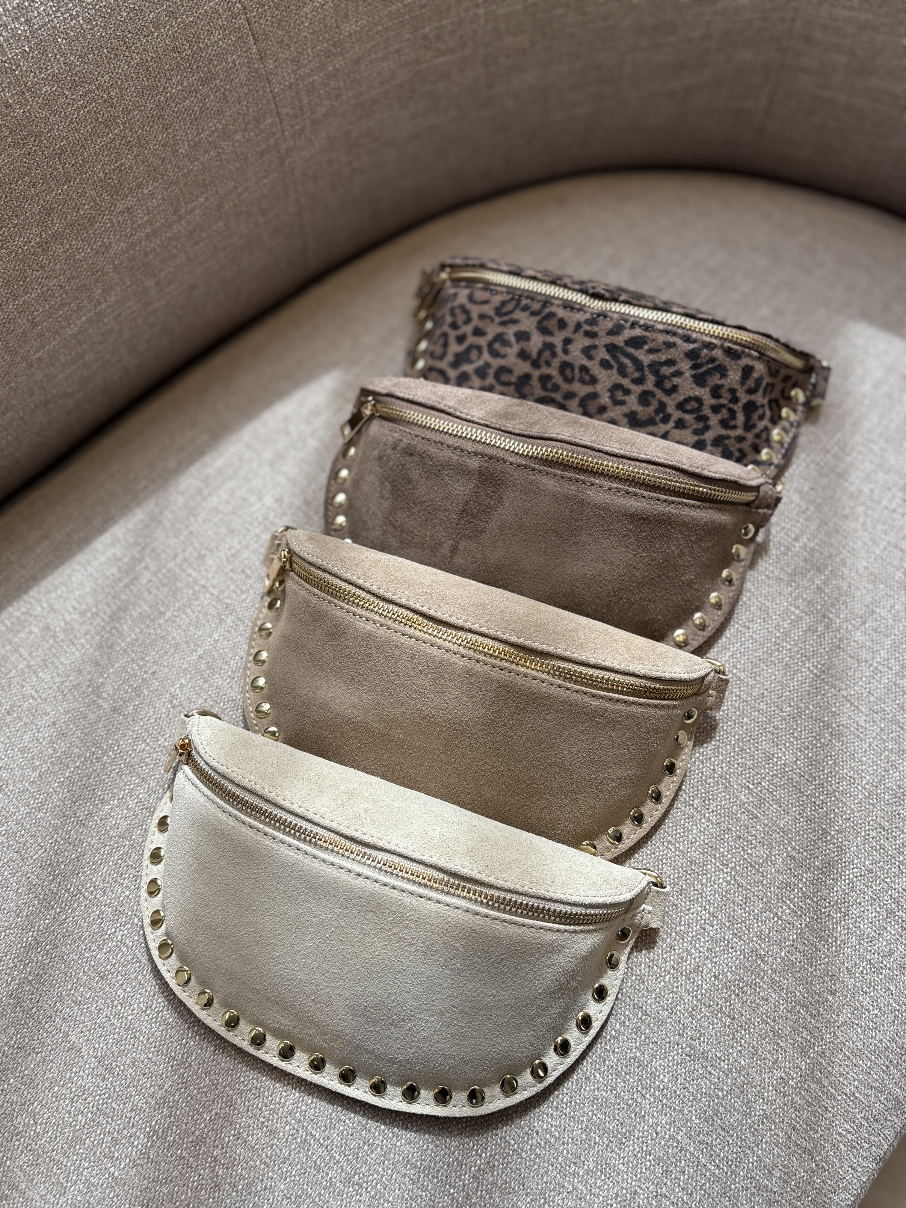 Debby Bumbag - Suede Luipaard