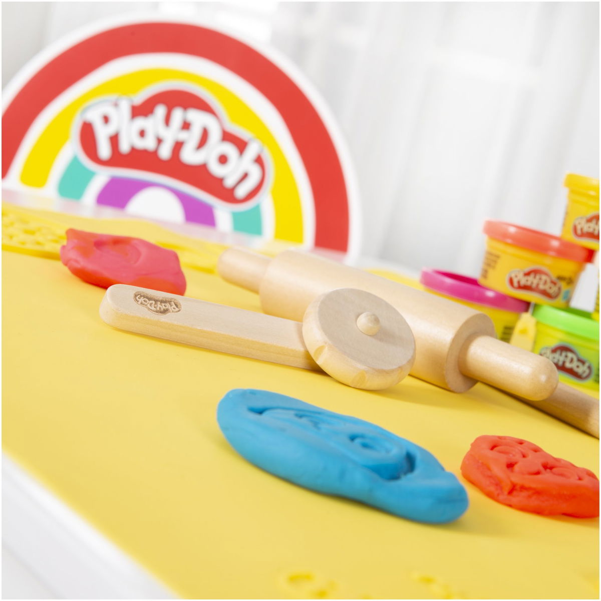 robaroba   x Play Doh Schulpult mit Zubehör
